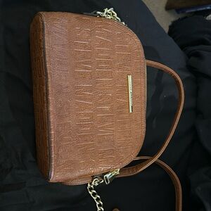 Steve Madden Cross body. In good condition